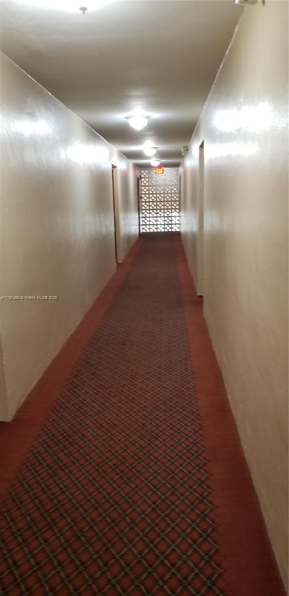 Building Photo - 14201 N Kendall Dr