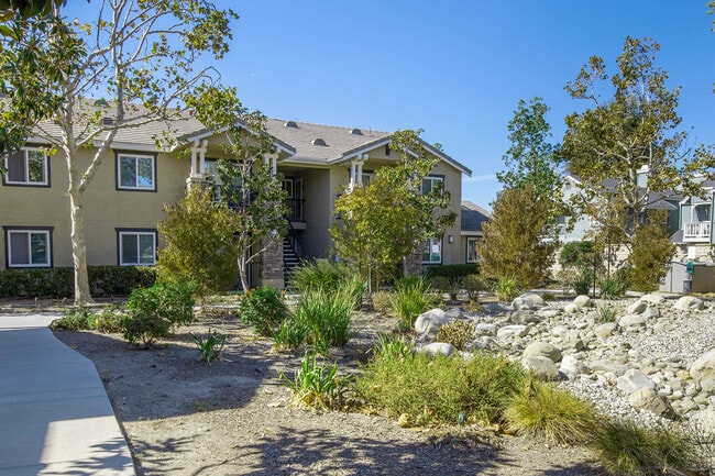 Building Photo - Seasons at Simi Valley Apartment Homes