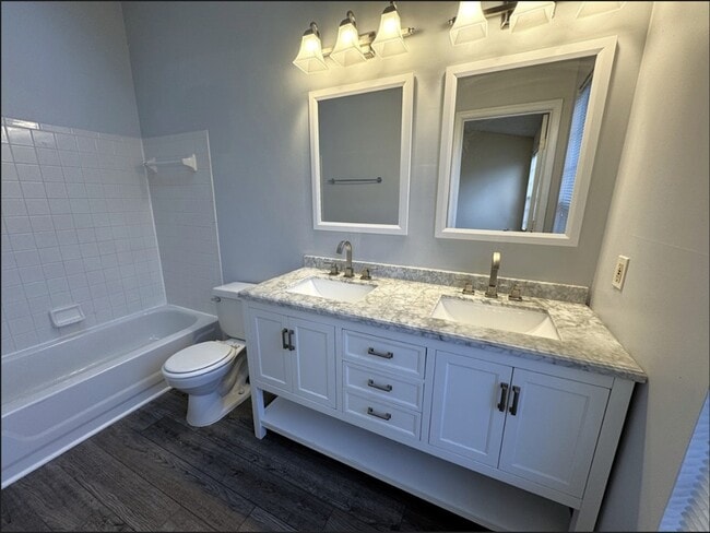 Building Photo - 2203 Bear Valley Terrace