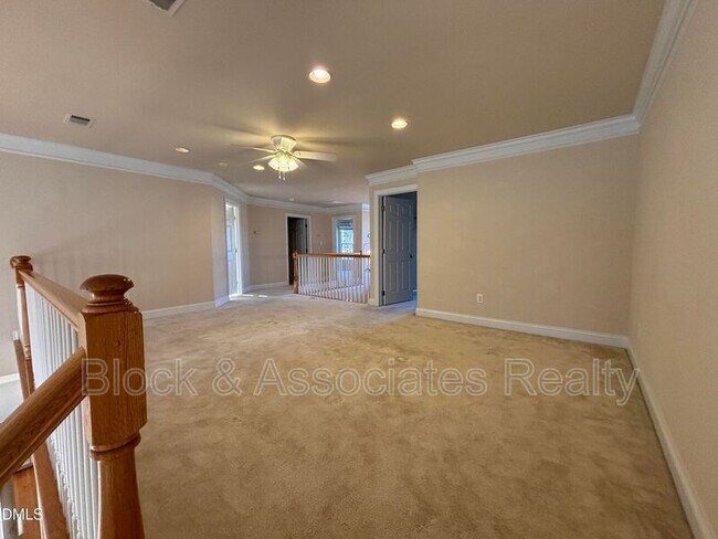 Building Photo - 11729 Broadfield Ct