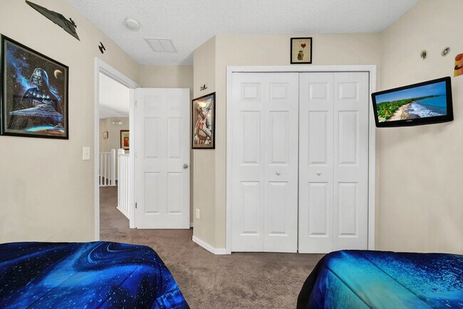 Building Photo - 8538 Sunrise Key Dr