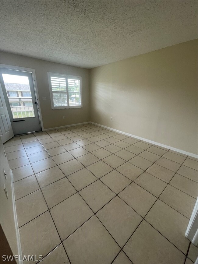 Building Photo - 3325 Airport-Pulling Rd