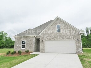 Building Photo - Home for Rent in Tuscaloosa... Available t...