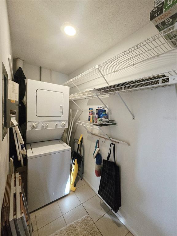 Building Photo - 4345 Tahitian Gardens Cir