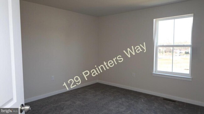 Building Photo - 129 Painters Wy