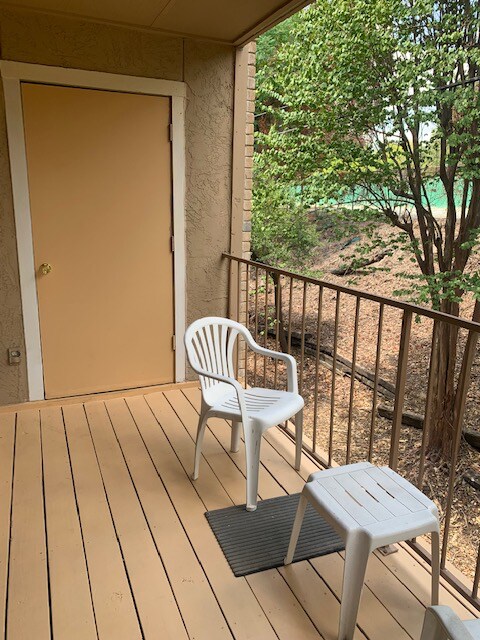 Building Photo - 4119 Medical Dr