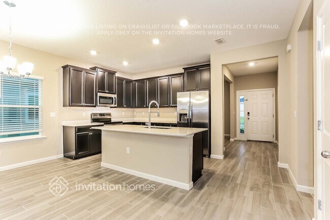 Building Photo - 6289 Bluff Ave