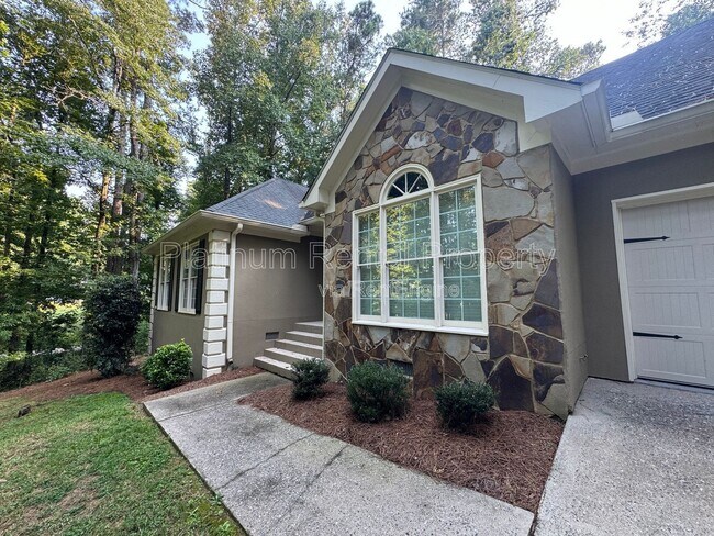 Building Photo - 3250 Hopewell Chase Dr