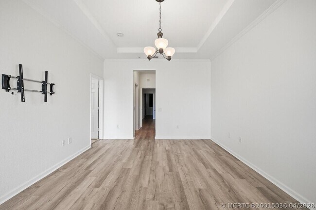 Building Photo - 4501 Mimosa Terrace