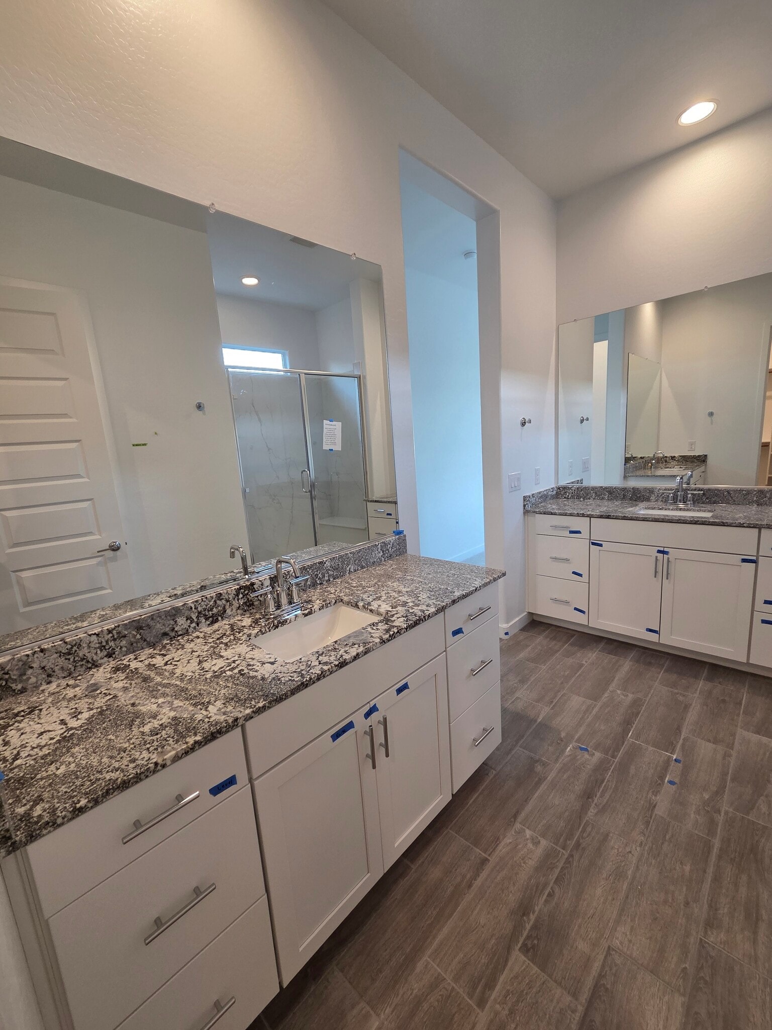 Building Photo - 23039 E Roundup Way