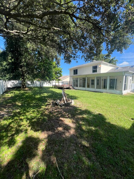 Building Photo - 6018 Brookhill Cir