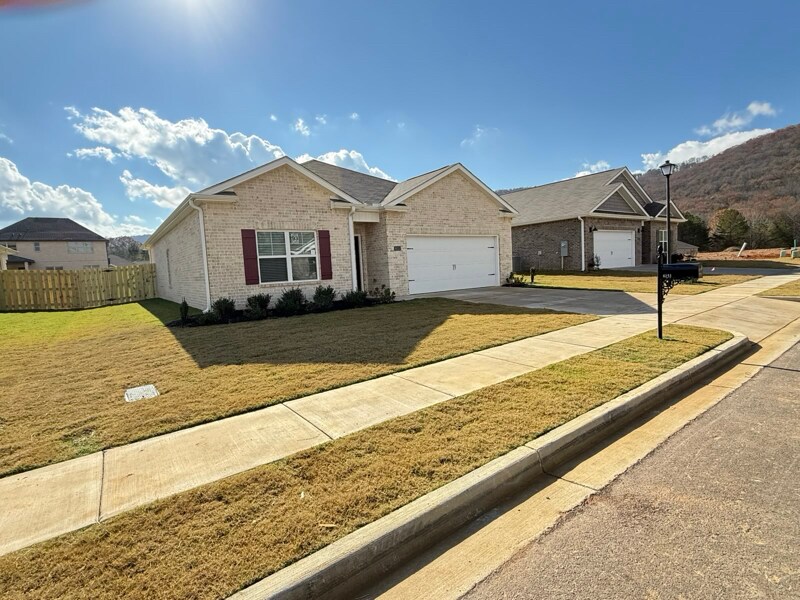 Building Photo - 6151 Feather Wy SE