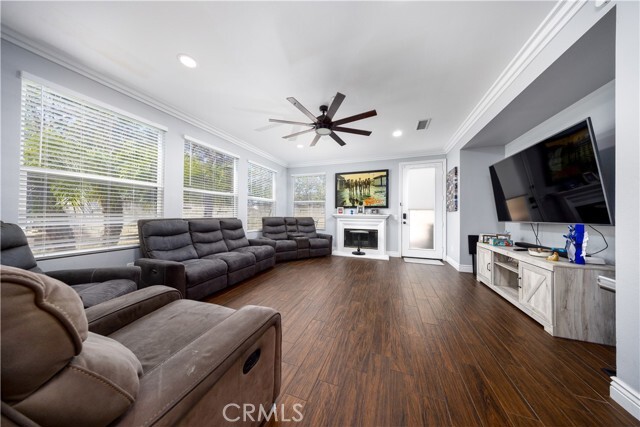 Building Photo - 5457 Martingale Way