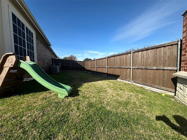 Building Photo - 740 Bonnie Ct