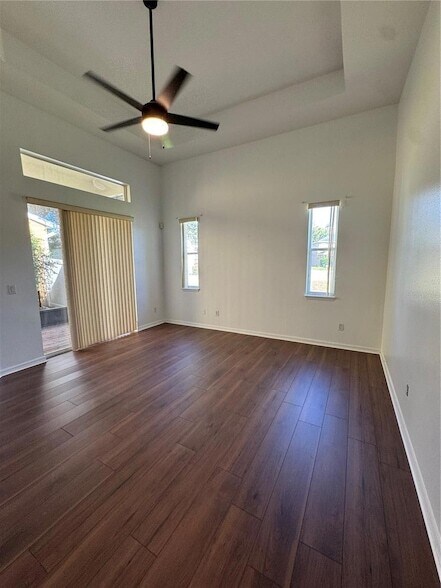 Building Photo - 4269 Heirloom Rose Pl