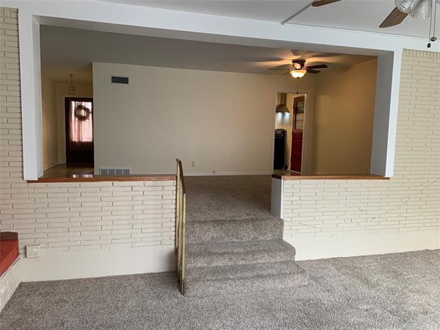 Building Photo - 4112 Daley Ave