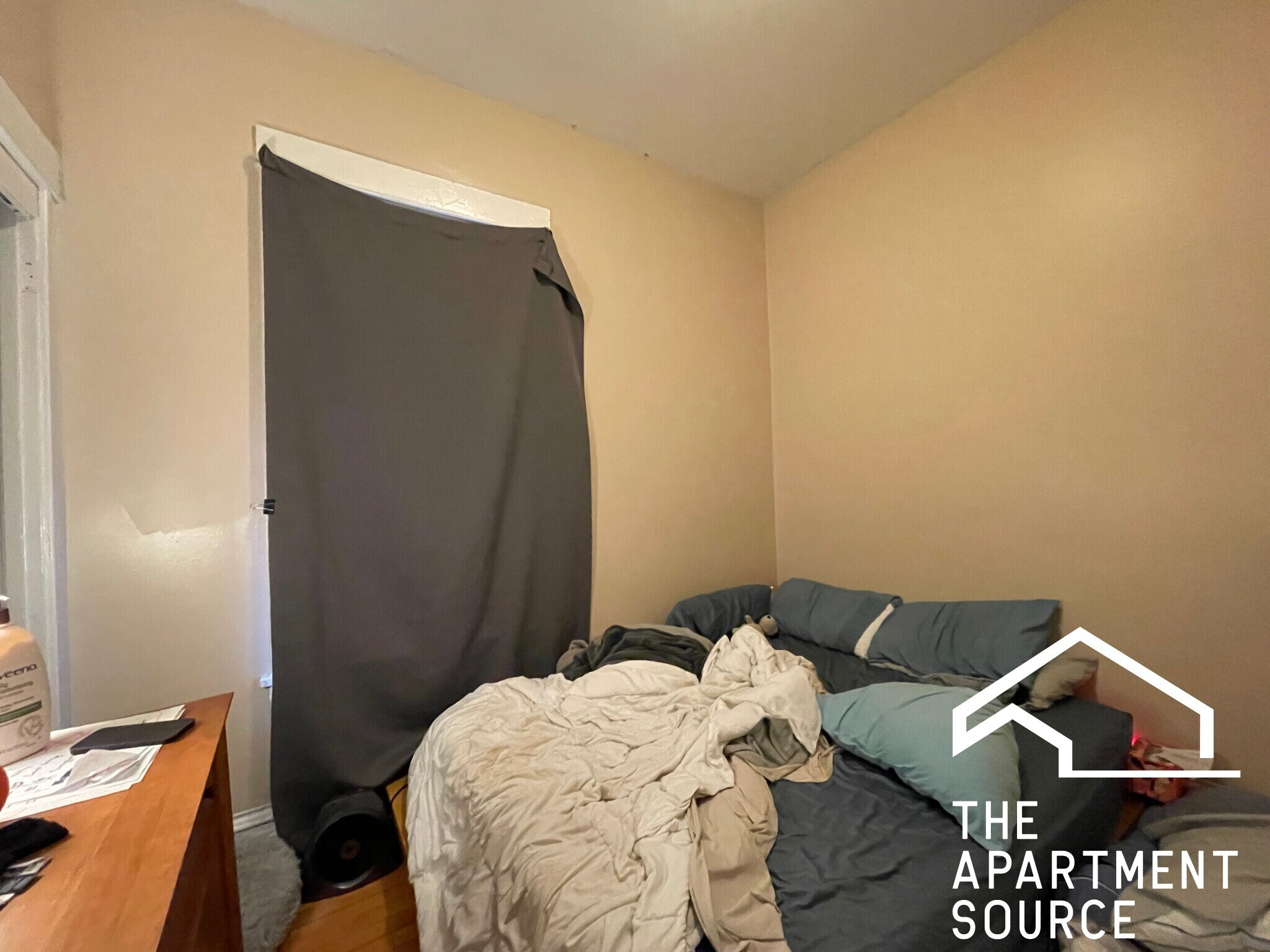 Building Photo - 3434 W Drummond Plz