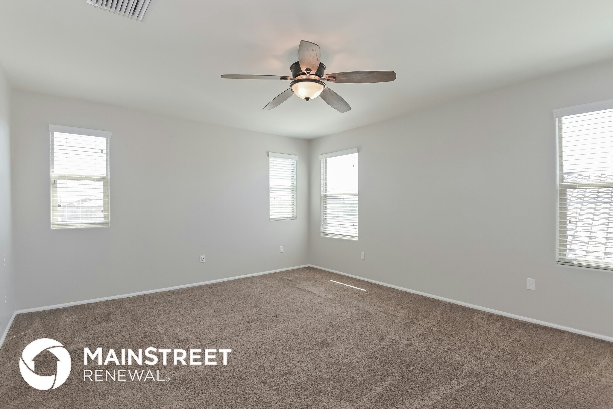 Building Photo - 7539 S Mountain Star Dr
