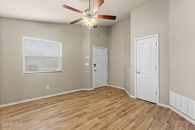 Building Photo - 7224 Dust Storm Ln