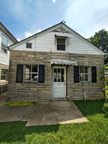 Building Photo - 216 Dixie Hwy