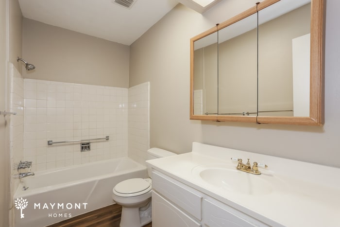 Building Photo - 40 E Mountain Creek Dr