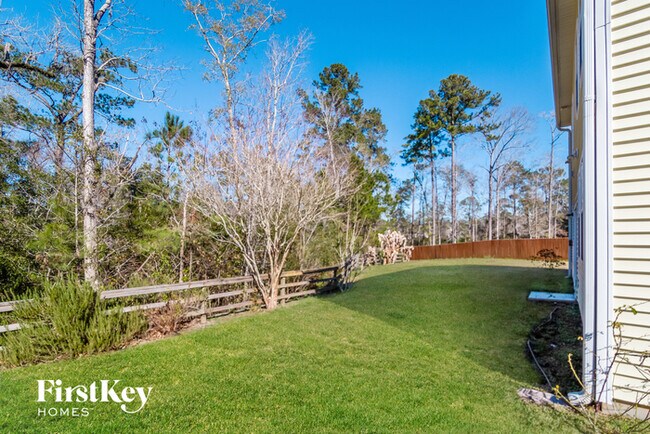 Building Photo - 7006 Meadowsweet Ln