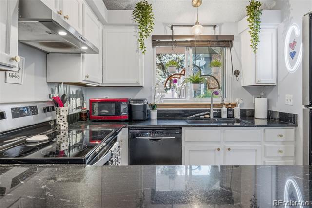 Building Photo - 6625 W 84th Cir