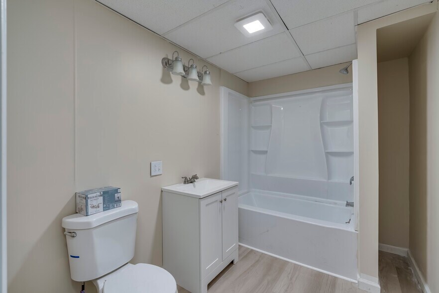 Building Photo - 741 Griffin St