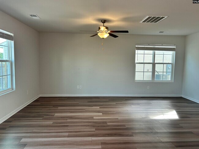 Building Photo - 1449 Tanreall Dr