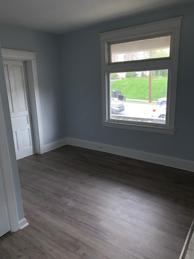 Building Photo - 953 Wells St