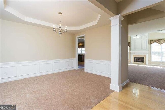 Building Photo - 4987 Rustic Canyon Dr