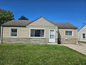 Building Photo - Welcome Home
