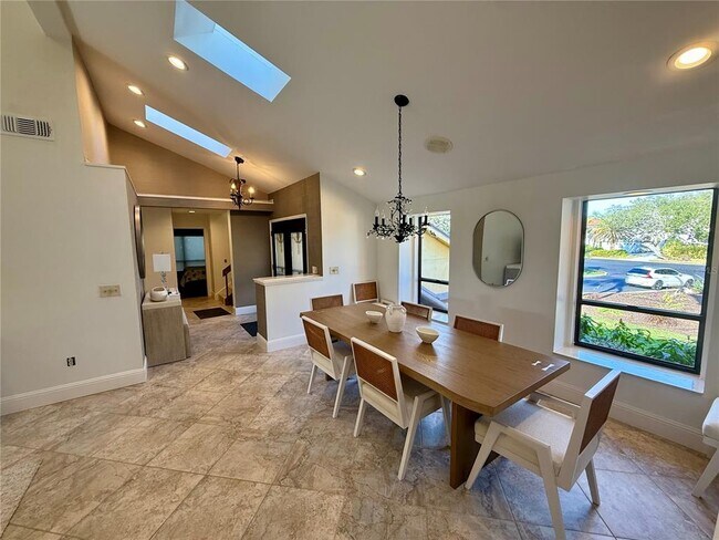 Building Photo - 3111 Bayou Sound