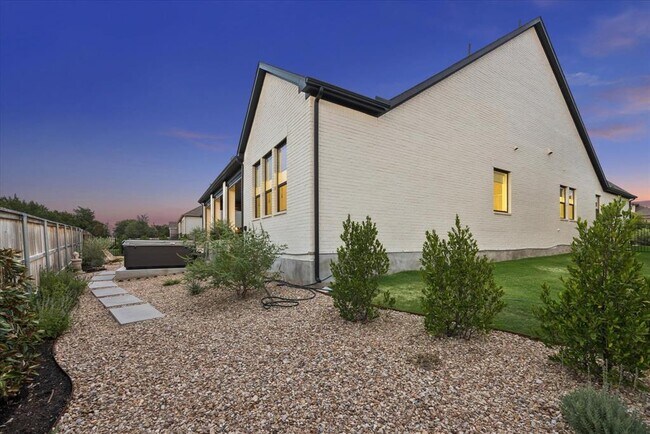 Building Photo - 437 Trabuco Bnd