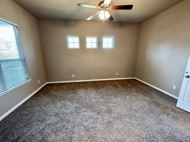 Building Photo - 2709 Keathley Dr