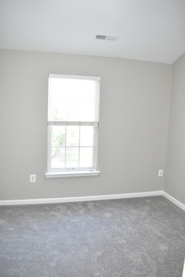 Building Photo - 711 Galway Ln