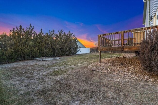 Building Photo - Beautifully Updated 2 Bed, 1.5 Bath House