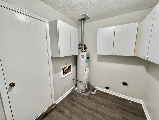 Building Photo - 5129 Kittie Lee Ln