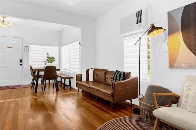 Building Photo - 1916 Garvin St