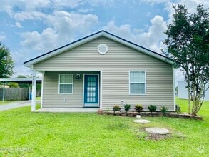 Building Photo - 1025 George Calais Dr
