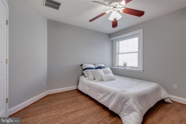 Building Photo - 2106 Beckett Way