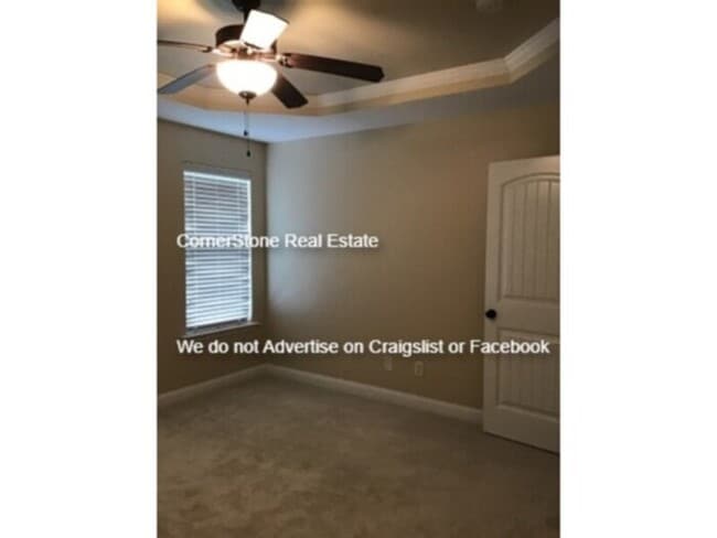 Building Photo - 440 Wood Point Dr