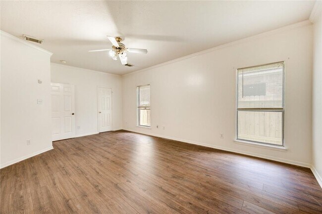 Building Photo - 15206 Garett Green Cir