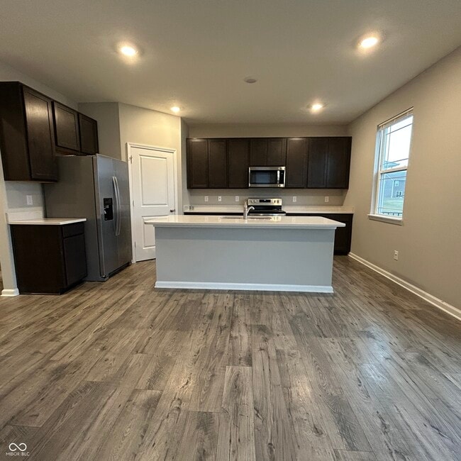 Building Photo - 1913 Downey Ln