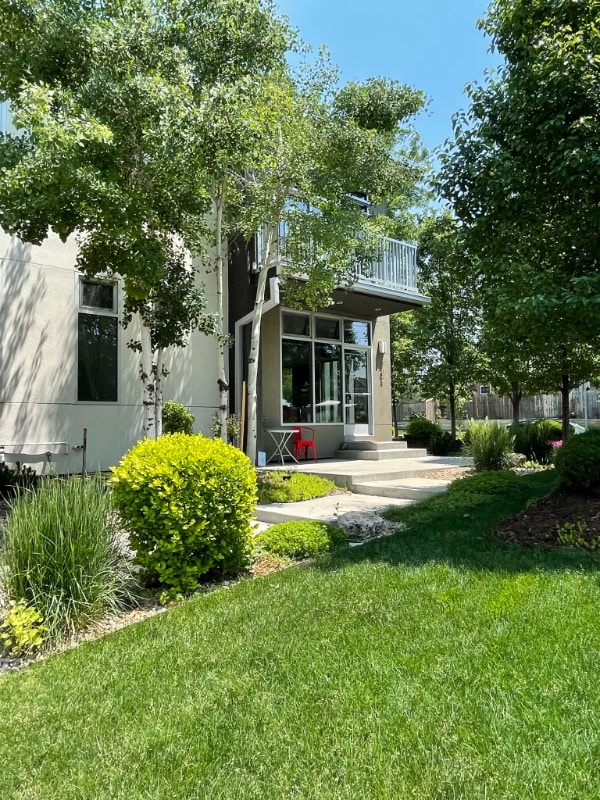 Building Photo - 402 Harrison St