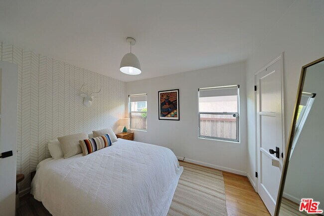 Building Photo - 1630 Penmar Ave