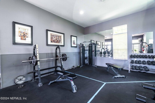 Building Photo - 13703 Richmond Park Dr N