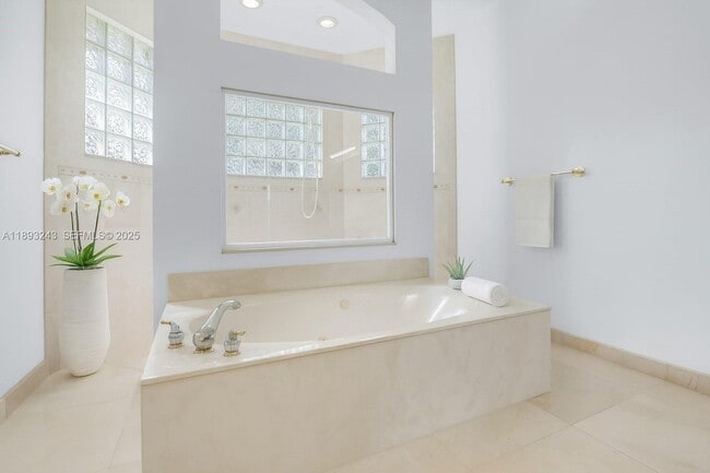 Building Photo - 14032 NW 15th Dr