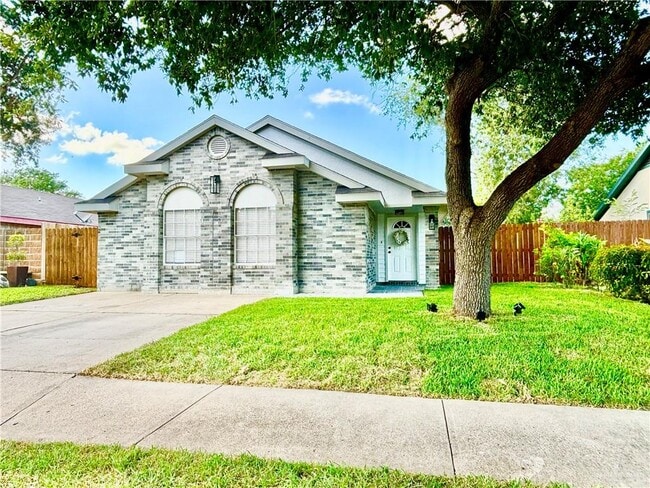 Primary Photo - 3528 La Vista Ave