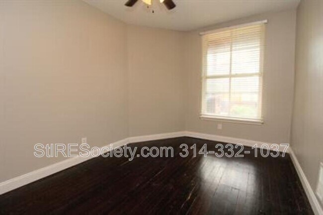 Building Photo - 3620 Hartford St